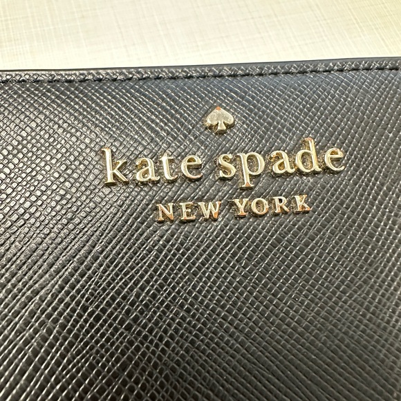 EUC- Kate Spade Wallet - Picture 5 of 7